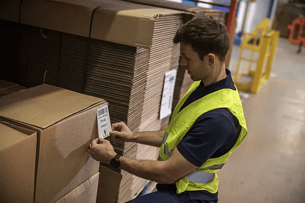 物流與倉儲產業